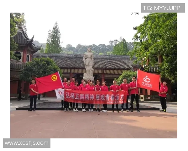 嘉定业余足球热潮兴起球迷齐聚展现青春活力与团队精神 嘉定业余足球热潮兴起球迷齐聚展现青春活力与团队精神